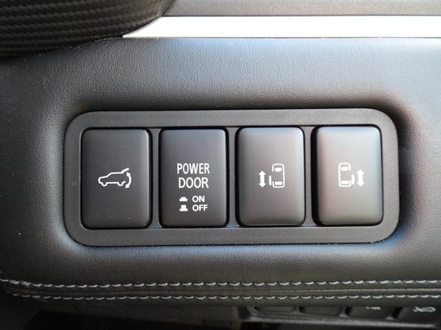 デリカＤ：５ Ｐ　１０．１型メモリーナビ　ドライブレコーダー　ＥＴＣ　電動サイドステップ付き　後側方車両検知警報システム　両側電動スライドドア　電動テールゲート　クルーズコントロール　パドルシフト（37枚目）