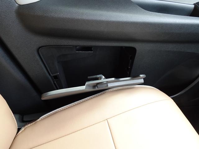 ｅＫクロス ＥＶ Ｐ　スマートフォン連携　ＥＴＣ　マルチアラウンドモニター　デジタルミラー　オートパーキング　オートホールド　マイパイロット　スマートキー　オートマチックハイビーム　フォグランプ（38枚目）