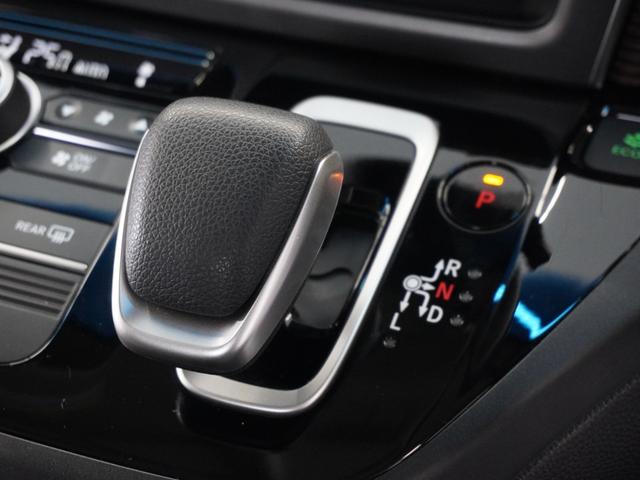 フリードハイブリッド ハイブリッド・クロスターホンダセンシング　２年保証ナビＤレコＲカメＥＴＣ両電扉ＢＴ地デジ（34枚目）