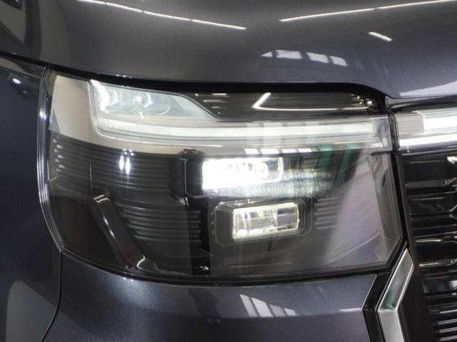 【ＬＥＤヘッドライト＋デイライト】今や主流のＬＥＤヘッドライトに、日中でも他者からの視認性を良くするデイタイムランニングランプ装備！スタイリッシュでかっこよく仕上がっています。