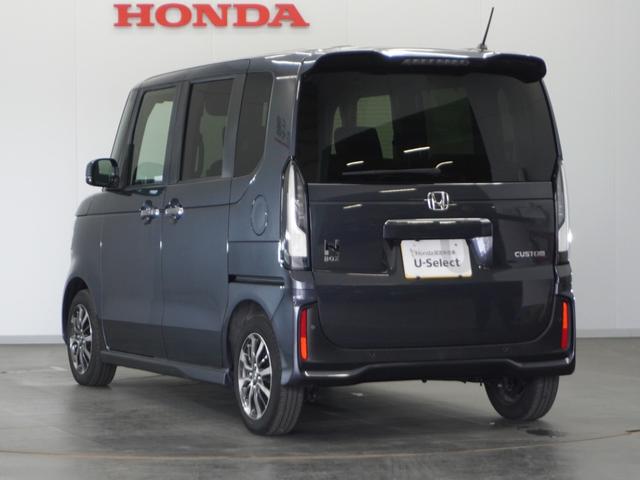 認定中古車では、厳しいＨｏｎｄａ認定基準をクリアした厳選されたＨｏｎｄａ認定中古車のみ、取り扱っております。「ご購入前の安心」「納車後の信頼」を車両と一緒に提供しております。