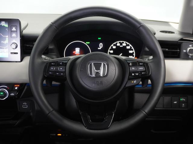 ヴェゼル ｅ：ＨＥＶＺ・ＰＬａＹパッケージ　当社デモカー純正ナビ／Ｂｌｕｅｔｏｏｔｈ・ラジオ／衝突軽減ブレーキ（車線認識）フロントドラレコＬＥＤヘッドライトクルーズコントロール２年保証（9枚目）