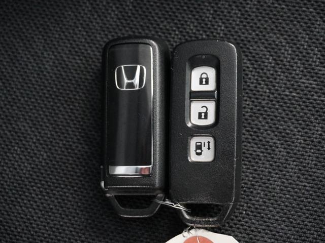 ���X�}�[�g�L�[���J�M���o�b�O��|�P�b�g�ɓ��ꂽ�܂܂ł��h�A���b�N�̊J���ł���w�X�}�[�g�L�[�x�t���I�J�V��Â��Ȃ��Ă��J�M�����o���K�v���Ȃ��h�A�̊J�����G���W�����n���ł��܂�