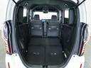 リアシートを使用しない時は倒せば更に広々ラゲッジスペースの出来上がりです、たくさんの荷物が積み込み可能です!