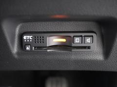 今や必需品の◆ＥＴＣ車載器　装備車◆　有料道路を利用する際にスムースに通過でき、わずらわしい料金支払いから開放されます！ 4