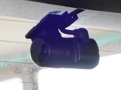 ���μ֤ˤϥꥢ�ˤ�ɥ饤�֥쥳���������������Ƥ���ޤ��������������ʤɤ�Ͽ���뼫ư���Ѥ����֤Ǥ������⤷��λ��Τκݤε�Ͽ�Ϥ������ι�Ԥκݤλפ��ФȤ��ƥɥ饤�֤α�����ڤ��ळ�Ȥ��Ǥ��ޤ��� 5