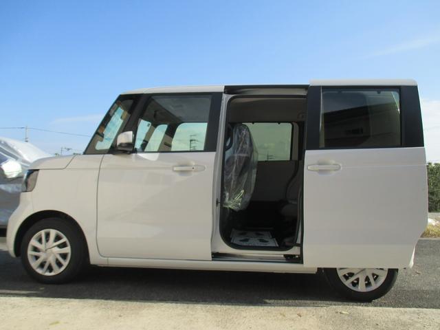 Ｎ－ＢＯＸ ベースグレード　新品エクリプスナビ　フルセグＴＶ　Ｂｌｕｅｔｏｏｔｈ接続　ＤＶＤビデオ　ナビ装着スペシャルパッケージ　コンフォートパッケージ　ホンダセンシング　スマートキー２個　フロントシートヒーター　両側電動ドア（14枚目）