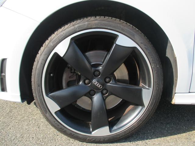 Ａ１ アーバンレーサーリミテッド　アーバンレーサーリミテッド　１５０台限定車　純正エアロパーツ＆専用１８インチアルミホイール　純正ナビ・地デジ・バックカメラ・ドライブレコーダー　パドルシフト（20枚目）