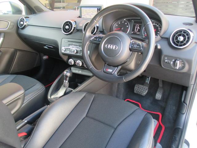 Ａ１ アーバンレーサーリミテッド　アーバンレーサーリミテッド　１５０台限定車　純正エアロパーツ＆専用１８インチアルミホイール　純正ナビ・地デジ・バックカメラ・ドライブレコーダー　パドルシフト（28枚目）