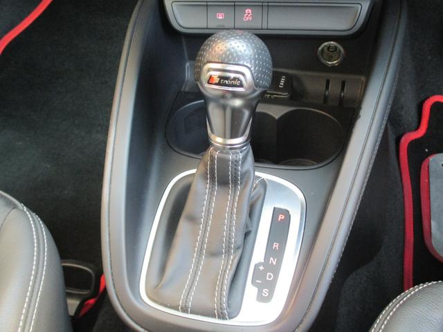 Ａ１ アーバンレーサーリミテッド　アーバンレーサーリミテッド　１５０台限定車　純正エアロパーツ＆専用１８インチアルミホイール　純正ナビ・地デジ・バックカメラ・ドライブレコーダー　パドルシフト（43枚目）