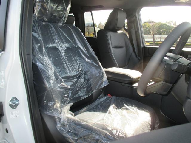 ランドクルーザー２５０ ＶＸ　メーカーオプション　トヨタチームメイト＋ドライバーモニターカメラ＋緊急時操舵支援＋ＦＣＴＡ＋ＬＣＡ　モデリスタプロテクターキット　丸目ヘッドライト　純正ナビ・フルセグ　ＥＴＣ２．０　デジタルミラー（22枚目）