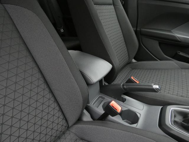 Ｔ－クロス ＴＳＩ　１ｓｔ　認定中古車保証１年付き　衝突軽減ブレーキ　ＡＣＣ　ＬＥＤヘッドライト　サイドアシスト　純正ナビ　リアビューカメラ　前後パーキングセンサー　パークアシスト　ＴＶチューナー　１６インチＡＷ（53枚目）