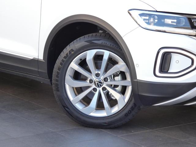 Ｔ－ロック ＴＳＩ　スタイル　認定中古車保証１年付き　衝突軽減ブレーキ　レザーシート　ＩＱ．Ｌｉｇｈｔ　デジタルメーター　トラベルアシスト　リアトラフィックアラート　サイドアシスト　前後パーキングセンサー　ＣａｒＰｌａｙ対応（29枚目）