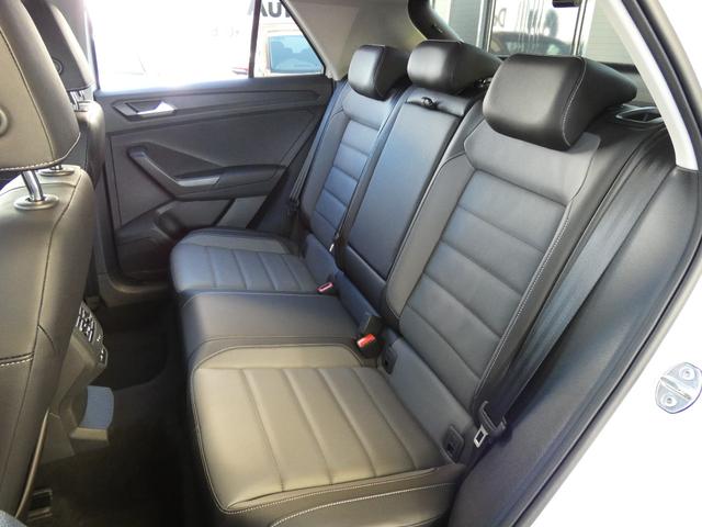 Ｔ－ロック ＴＳＩ　スタイル　認定中古車保証１年付き　衝突軽減ブレーキ　レザーシート　ＩＱ．Ｌｉｇｈｔ　デジタルメーター　トラベルアシスト　リアトラフィックアラート　サイドアシスト　前後パーキングセンサー　ＣａｒＰｌａｙ対応（50枚目）