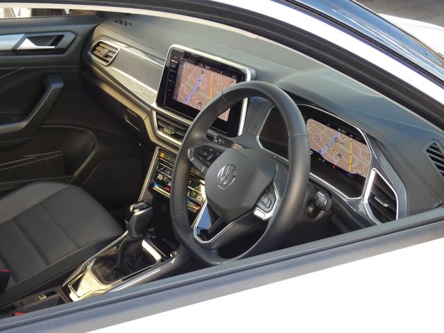 Ｔ－ロック ＴＳＩ　スタイル　認定中古車保証１年付き　衝突軽減ブレーキ　レザーシート　ＩＱ．Ｌｉｇｈｔ　デジタルメーター　トラベルアシスト　リアトラフィックアラート　サイドアシスト　前後パーキングセンサー　ＣａｒＰｌａｙ対応（57枚目）