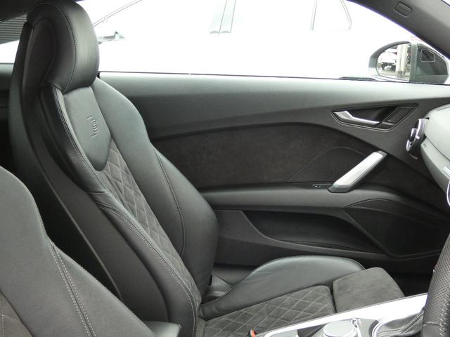 TTクーペ 40TFSI 認定保証1年付き Sラインパッケージ マトリクスLEDヘッドライト バーチャルコックピット サイドアシスト アルカンターラ/レザーシート リアビューカメラ 前後パーキングセンサー CarPlay対応(10枚目)