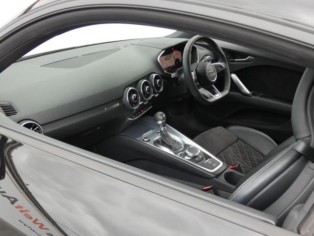 TTクーペ 40TFSI 認定保証1年付き Sラインパッケージ マトリクスLEDヘッドライト バーチャルコックピット サイドアシスト アルカンターラ/レザーシート リアビューカメラ 前後パーキングセンサー CarPlay対応(53枚目)