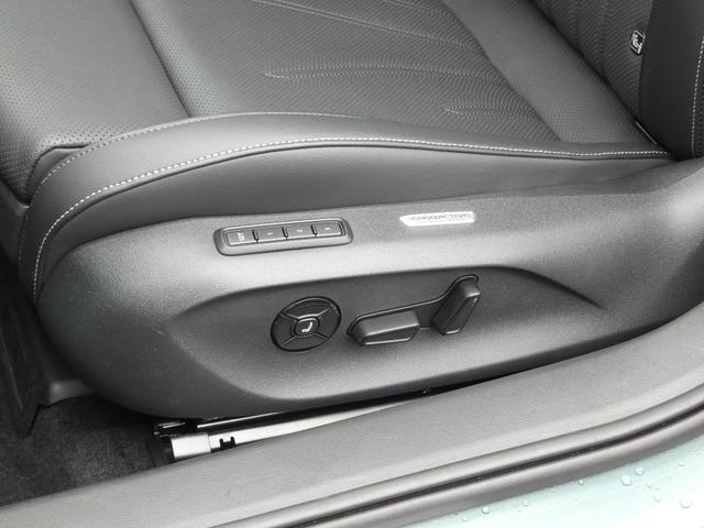 パサート eTSI エレガンス ナビゲーション DCC 元デモカー 全周囲カメラ レザーシート トラベルアシスト サイドアシスト リアトラフィックアラート ワイヤレスチャージング デジタルメーター IQライト ベンチレーション(48枚目)