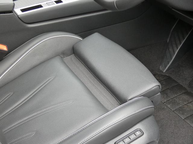 パサート eTSI エレガンス ナビゲーション DCC 元デモカー 全周囲カメラ レザーシート トラベルアシスト サイドアシスト リアトラフィックアラート ワイヤレスチャージング デジタルメーター IQライト ベンチレーション(58枚目)