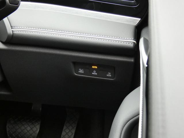 パサート eTSI エレガンス ナビゲーション DCC 元デモカー 全周囲カメラ レザーシート トラベルアシスト サイドアシスト リアトラフィックアラート ワイヤレスチャージング デジタルメーター IQライト ベンチレーション(62枚目)