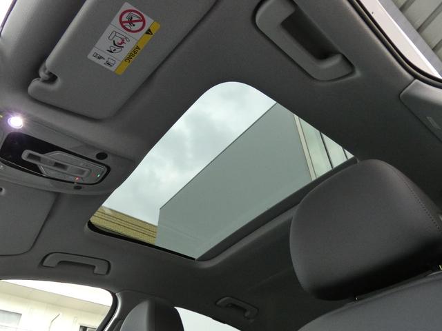 １００項目にも及ぶ点検と整備を行い、ベストなコンディションでご納車致します。全国のアウディ正規ディーラーにてアフターケアもご対応致しますのでご安心くださいませ。