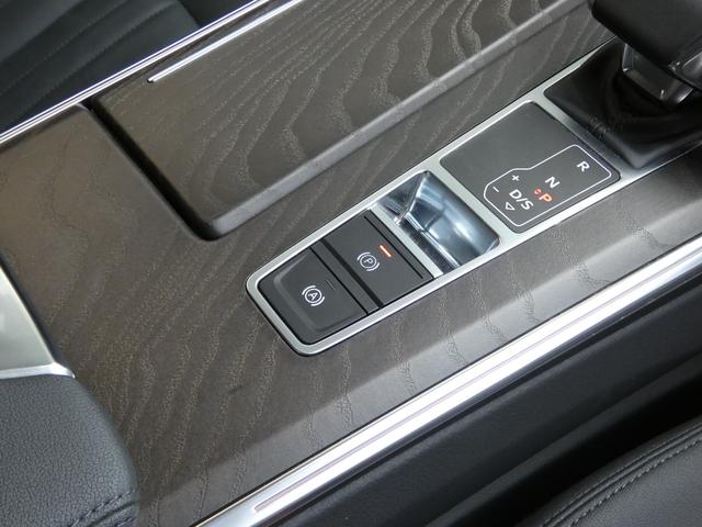 ●この度は数ある販売店の中から弊社の車両をご覧いただきまして誠にありがとうございます。弊社グループ店は自社店舗の下取車がメインです。安心の認定中古車ですので是非ご覧ください♪