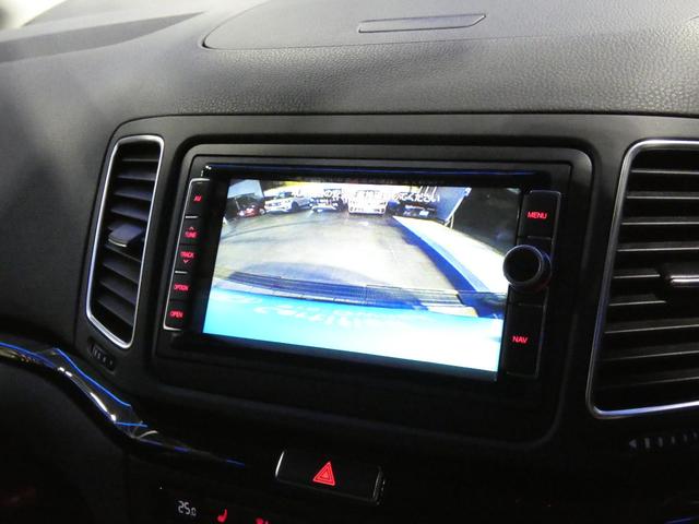 シャラン ＴＤＩ　ハイライン　ディープブラックＰＥ　クリーンディーゼル車　ブラインドスポット　レーンアシスト　リアトラフィックアラート　シートヒーター　純正ナビ　ＴＶチューナー　Ｂｌｕｅｔｏｏｔｈ接続　キセノンヘッドライト　ＥＴＣ（16枚目）