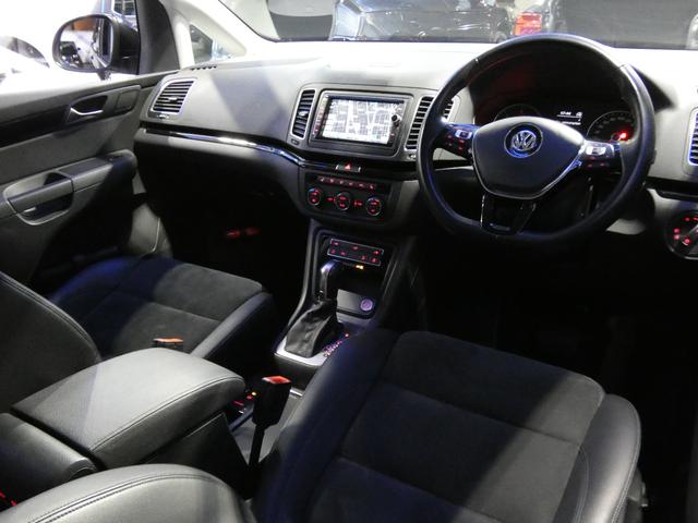 シャラン ＴＤＩ　ハイライン　ディープブラックＰＥ　クリーンディーゼル車　ブラインドスポット　レーンアシスト　リアトラフィックアラート　シートヒーター　純正ナビ　ＴＶチューナー　Ｂｌｕｅｔｏｏｔｈ接続　キセノンヘッドライト　ＥＴＣ（47枚目）