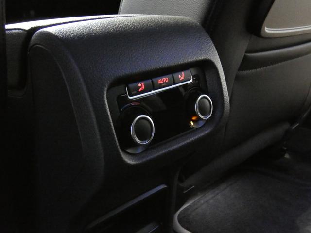 シャラン ＴＤＩ　ハイライン　ディープブラックＰＥ　クリーンディーゼル車　ブラインドスポット　レーンアシスト　リアトラフィックアラート　シートヒーター　純正ナビ　ＴＶチューナー　Ｂｌｕｅｔｏｏｔｈ接続　キセノンヘッドライト　ＥＴＣ（60枚目）