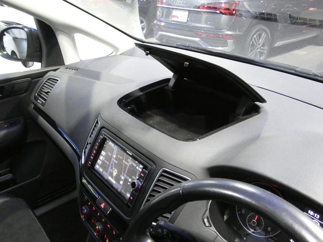 シャラン ＴＤＩ　ハイライン　ディープブラックＰＥ　クリーンディーゼル車　ブラインドスポット　レーンアシスト　リアトラフィックアラート　シートヒーター　純正ナビ　ＴＶチューナー　Ｂｌｕｅｔｏｏｔｈ接続　キセノンヘッドライト　ＥＴＣ（73枚目）