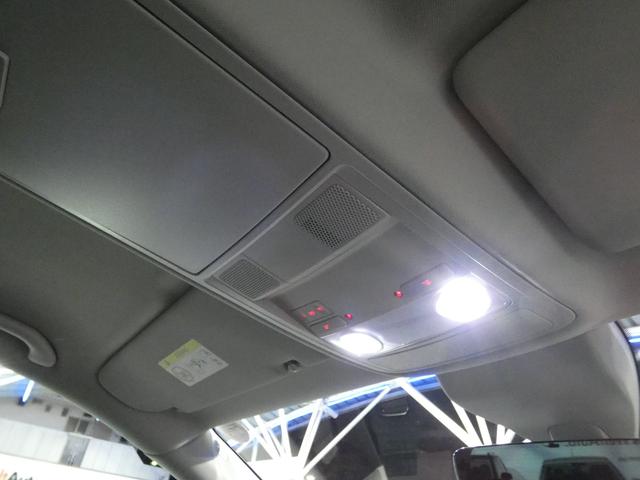 シャラン ＴＤＩ　ハイライン　ディープブラックＰＥ　クリーンディーゼル車　ブラインドスポット　レーンアシスト　リアトラフィックアラート　シートヒーター　純正ナビ　ＴＶチューナー　Ｂｌｕｅｔｏｏｔｈ接続　キセノンヘッドライト　ＥＴＣ（76枚目）