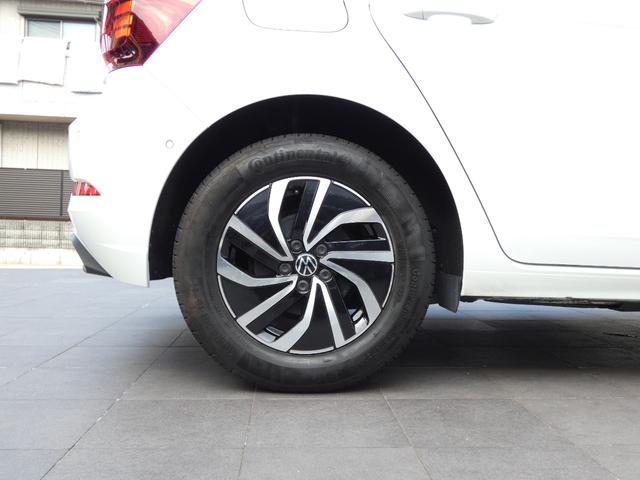 ポロ TSIアクティブ 認定中古車保証1年付き 衝突軽減ブレーキ トラベルアシスト LEDヘッドライト パークアシスト リアビューカメラ 前後パーキングセンサー Ready2Discover App-Connect 15AW(79枚目)