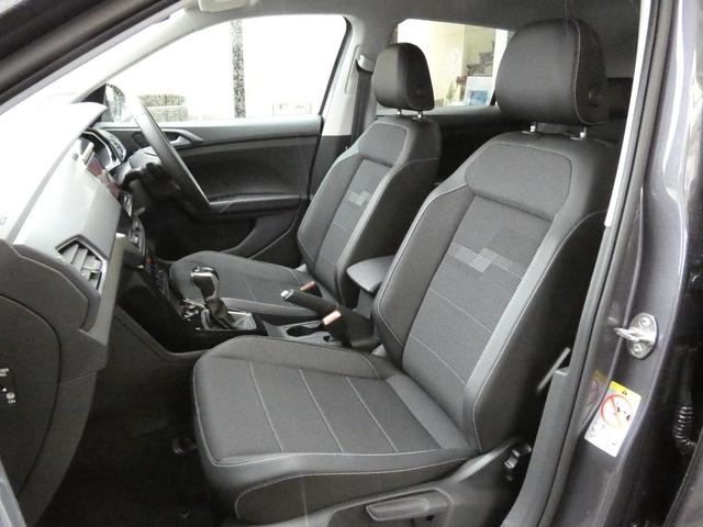 T-クロス TSI スタイル 認定中古車保証1年付き 衝突軽減ブレーキ トラベルアシスト デジタルメーター LEDヘッドライト ブラインドスポット 前後パーキングセンサー パークアシスト App-Connect 18AW ETC(45枚目)