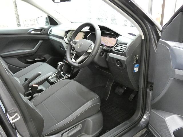 T-クロス TSI スタイル 認定中古車保証1年付き 衝突軽減ブレーキ トラベルアシスト デジタルメーター LEDヘッドライト ブラインドスポット 前後パーキングセンサー パークアシスト App-Connect 18AW ETC(50枚目)