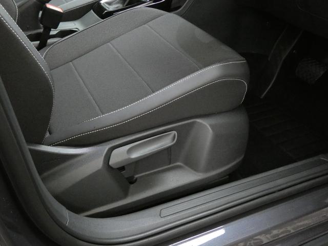 T-クロス TSI スタイル 認定中古車保証1年付き 衝突軽減ブレーキ トラベルアシスト デジタルメーター LEDヘッドライト ブラインドスポット 前後パーキングセンサー パークアシスト App-Connect 18AW ETC(52枚目)