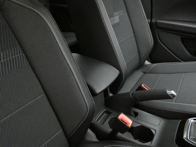 T-クロス TSI スタイル 認定中古車保証1年付き 衝突軽減ブレーキ トラベルアシスト デジタルメーター LEDヘッドライト ブラインドスポット 前後パーキングセンサー パークアシスト App-Connect 18AW ETC(72枚目)