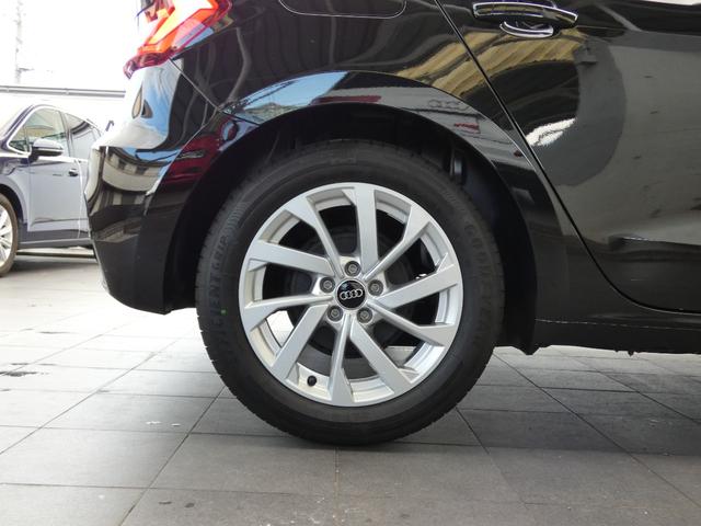 A1スポーツバック 25TFSI アドバンスド 登録済未使用車 ナビゲーション デジタルメーター リアカメラ LEDヘッドライト ACC サイドアシスト ワイヤレスチャージング シートヒーター 衝突軽減ブレーキ ETC(29枚目)