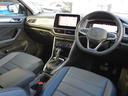 ＴＳＩ　スタイル　認定中古車保証１年付き　衝突軽減ブレーキ　レザーシート　ＩＱ．Ｌｉｇｈｔ　デジタルメーター　トラベルアシスト　リアトラフィックアラート　サイドアシスト　前後パーキングセンサー　ＣａｒＰｌａｙ対応（44枚目）