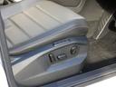 ＴＳＩ　スタイル　認定中古車保証１年付き　衝突軽減ブレーキ　レザーシート　ＩＱ．Ｌｉｇｈｔ　デジタルメーター　トラベルアシスト　リアトラフィックアラート　サイドアシスト　前後パーキングセンサー　ＣａｒＰｌａｙ対応（55枚目）