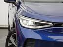 IQ Light:対向車や前走車を認識し、マトリックスモジュールに搭載されたLEDを個別に制御・照射する先進のライティング・テクノロジー。