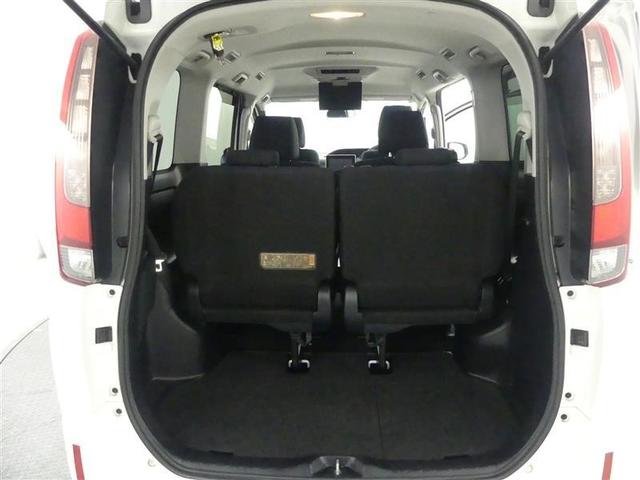 ノア ハイブリッドX ディライトプラス フルセグ メモリーナビ DVD再生 後席モニター バックカメラ 両側電動スライド LEDヘッドランプ 乗車定員7人 3列シート ワンオーナー(14枚目)