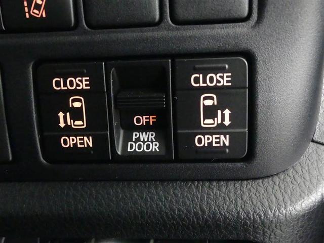 ヴォクシー ＺＳ　煌ＩＩ　フルセグ　メモリーナビ　ＤＶＤ再生　バックカメラ　衝突被害軽減システム　ＥＴＣ　両側電動スライド　ＬＥＤヘッドランプ　ウオークスルー　乗車定員７人　３列シート　フルエアロ　アイドリングストップ（11枚目）