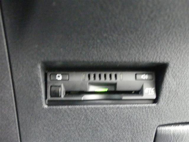 カローラフィールダー ハイブリッド　ＥＸ　フルセグ　メモリーナビ　ＤＶＤ再生　バックカメラ　衝突被害軽減システム　ＥＴＣ　ＬＥＤヘッドランプ　ワンオーナー（13枚目）