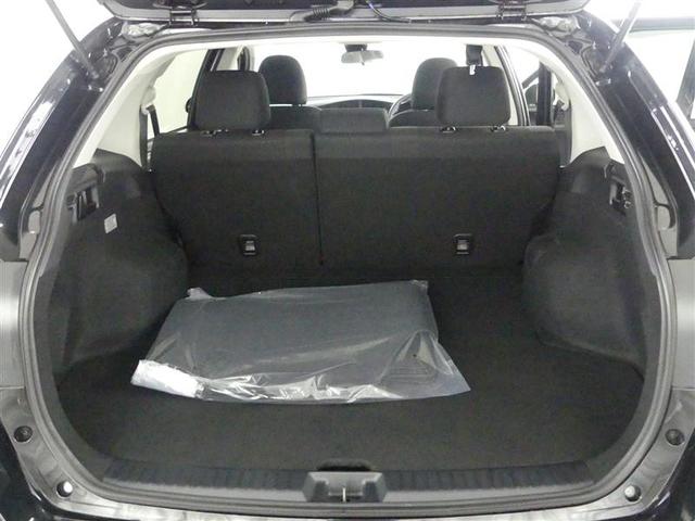 カローラフィールダー ハイブリッド　ＥＸ　フルセグ　メモリーナビ　ＤＶＤ再生　バックカメラ　衝突被害軽減システム　ＥＴＣ　ＬＥＤヘッドランプ　ワンオーナー（16枚目）