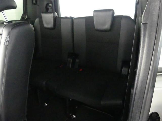 ノア Si ダブルバイビー フルセグ メモリーナビ DVD再生 後席モニター バックカメラ 衝突被害軽減システム ETC 両側電動スライド LEDヘッドランプ ウオークスルー 乗車定員8人 3列シート フルエアロ(15枚目)