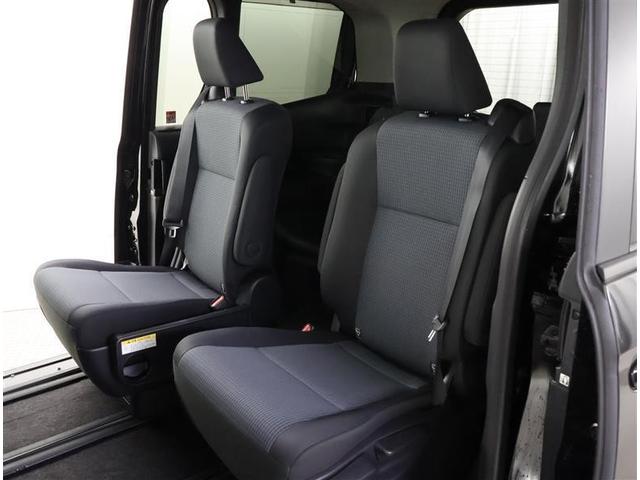 ノア ハイブリッドＸ　フルセグ　メモリーナビ　ＤＶＤ再生　バックカメラ　衝突被害軽減システム　ＥＴＣ　両側電動スライド　ＬＥＤヘッドランプ　乗車定員７人　３列シート　ワンオーナー（13枚目）