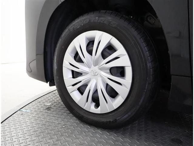 ノア ハイブリッドＸ　フルセグ　メモリーナビ　ＤＶＤ再生　バックカメラ　衝突被害軽減システム　ＥＴＣ　両側電動スライド　ＬＥＤヘッドランプ　乗車定員７人　３列シート　ワンオーナー（17枚目）