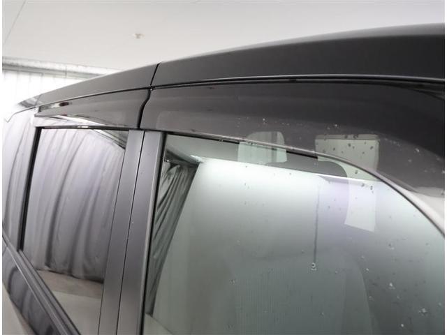 ノア ハイブリッドＸ　フルセグ　メモリーナビ　ＤＶＤ再生　バックカメラ　衝突被害軽減システム　ＥＴＣ　両側電動スライド　ＬＥＤヘッドランプ　乗車定員７人　３列シート　ワンオーナー（31枚目）