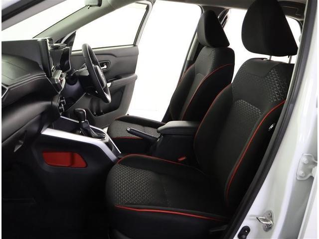 ライズ Ｚ　フルセグ　メモリーナビ　ＤＶＤ再生　バックカメラ　衝突被害軽減システム　ＥＴＣ　ＬＥＤヘッドランプ　ワンオーナー　アイドリングストップ（11枚目）