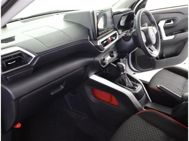 ライズ Ｚ　フルセグ　メモリーナビ　ＤＶＤ再生　バックカメラ　衝突被害軽減システム　ＥＴＣ　ＬＥＤヘッドランプ　ワンオーナー　アイドリングストップ（16枚目）